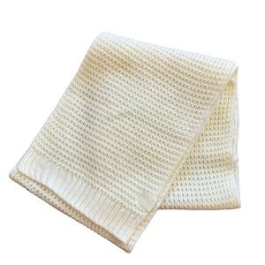 Calvin Klein White Knit Scarf OSFA Cozy Casual Winter Warm Feminine Holiday Gift